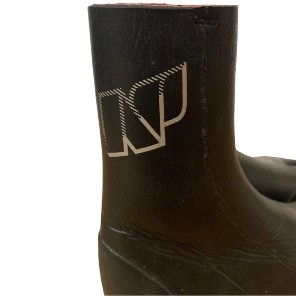 Neilpryde Body Glove Split  Toe WindSurf Booties Women Size US 7 EUR 38 Black - Picture 12 of 12